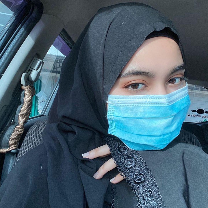 <p>Proses hijrah Sherel ini pun didukung banyak netizen. Mereka mendoakan Sherel agar selalu istiqomah. (Foto: Instagram @sherel_thalib)</p>