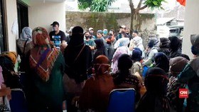 VIDEO: Ribuan Warga Antri BLT Tahap 7
