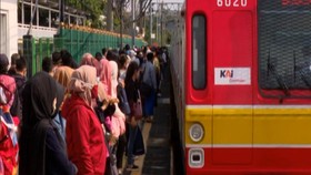 VIDEO: PSBB DKI, Jam Operasional KRL Kembali Normal