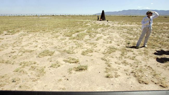 Jejak kaki balita yang berasal lebih dari 10 ribu tahun lalu ditemukan di Taman Nasional White Sands, New Mexico.