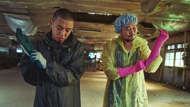 Yoo Ah-in berakting tanpa berkata karena berperan sebagai karakter yang kehilangan suara dalam film Voice of Silence. Berikut sinopsis film Voice of Silence.