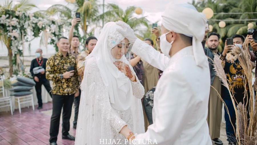 3 Fakta Pernikahan Taqy Malik dan Serell Nadirah