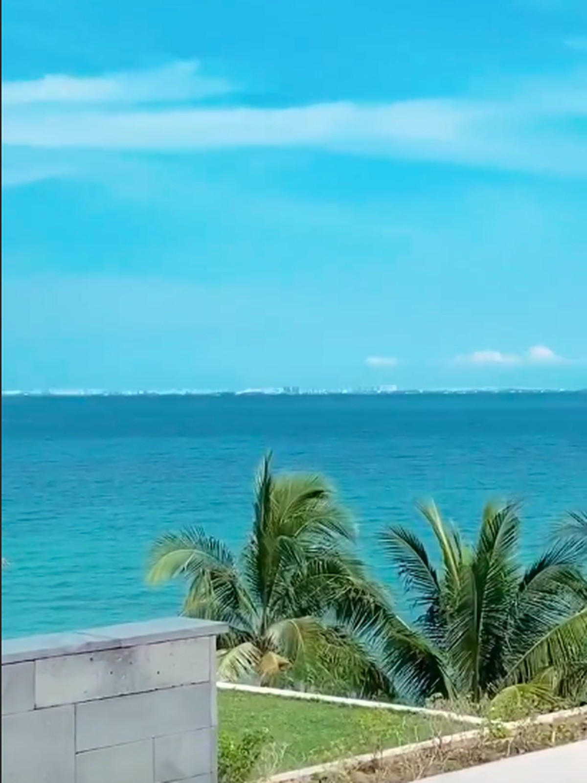 6 Foto Kamar Pengantin Mewah Taqy Malik dan Serell Nadirah