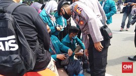 Polisi Tangkap Lagi Belasan Pemuda, Tas Mahasiswa Diperiksa