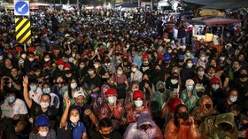 Aktivis Tuduh Raja Thailand Memerintah dari Jerman