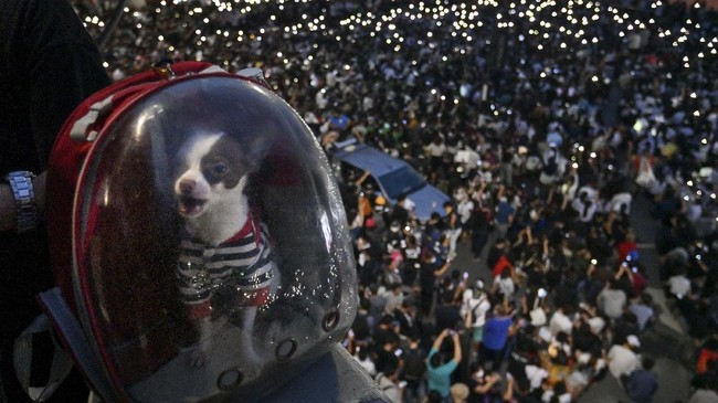 FOTO: Demonstran Thailand Pantang Surut Suarakan Tuntutan