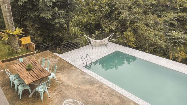 Berikut sejumlah vila dengan arsitektur menarik di sekitar Lembang dan Cisarua yang bisa diinapi untuk liburan cuti bersama pekan depan.