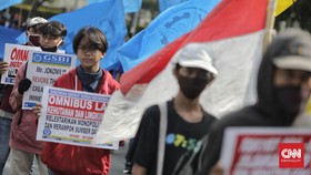 DKI Siagakan 30 Ambulans, Antisipasi Demo Ricuh