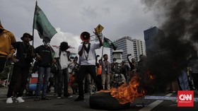 Demo di Solo, HMI Belum Percaya Pemilu 2024 Digelar 14 Februari