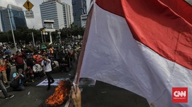 Massa HMI Ikut Demonstrasi 11 April di Patung Kuda
