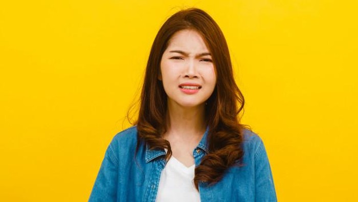 5 Cara Mengatasi Mood Swing Sebelum Menstruasi
