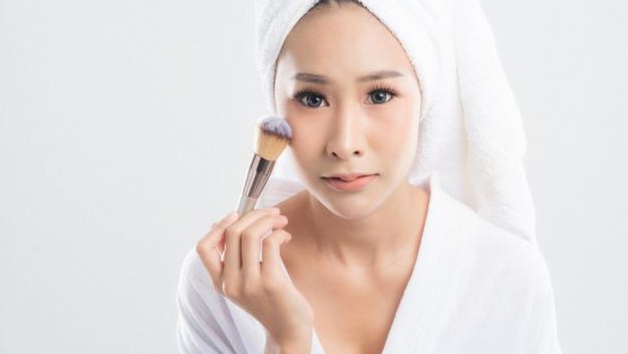 Mengenal Berbagai Jenis Brush Makeup untuk Pemula Mengenal Berbagai Jenis Brush Makeup untuk Pemula