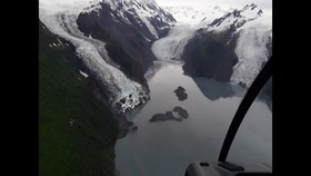 VIDEO: Peringatan Tsunami Dikeluarkan Pasca Gempa 7,4 SR