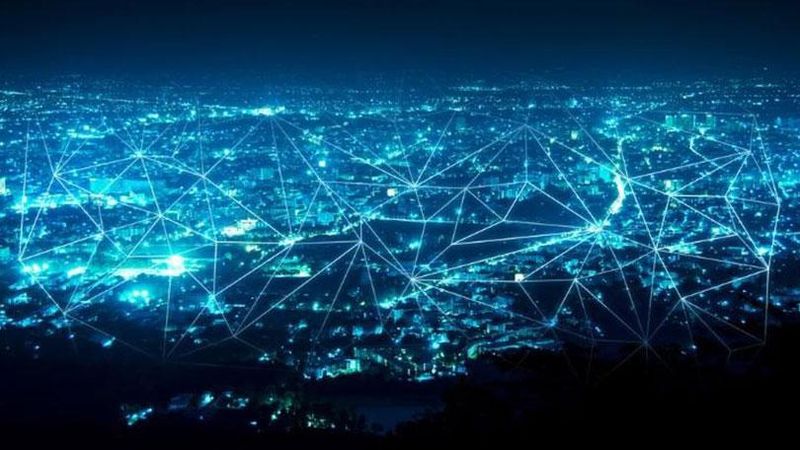 Dalam upaya mendukung pemerintah daerah melewati masa pandemi yang sampai saat ini belum usai, Indosat Ooredoo Business menghadirkan solusi smart city
