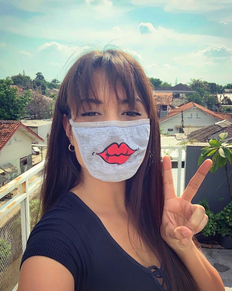 Aurelie Moeremans Aurelie Moeremans