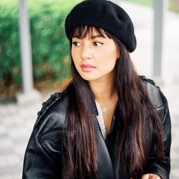 Lirik Lagu Arah (OST Story of Dinda) - Aurelie Moeremans