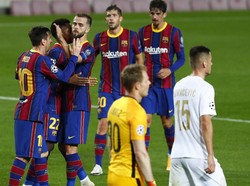 Barcelona Vs Ferencvaros: 10 Pemain Barca Menang 5-1
