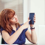 Brand Lokal Ini Punya Fitur Virtual Make Up Try On Loh, Yuk Cobain!