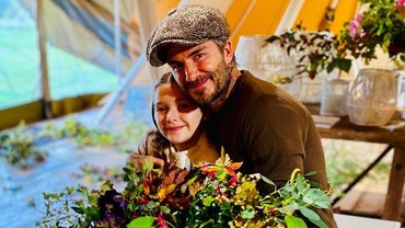 David Beckham Dapat Komentar Pedas Usai Cium Bibir Anak