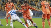 FOTO: Dua Gol Morata Antar Juventus Tekuk Dynamo Kiev Juventus patut berterima kasih kepada Alvaro Morata yang mencetak dua gol saat mengalahkan Dynamo Kiev di Stadion Olimpiyskiy, Selasa (20/10) waktu setempat.