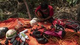 FOTO: Eksplorasi Mata Air Sungai Bawah Tanah di Gunungkidul Demi membantu kebutuhan air bersih warga, Save Rescue Indonesia bersama BPBD Gunungkidul melakukan eksplorasi sungai bawah tanah agar dapat dimanfaatkan.