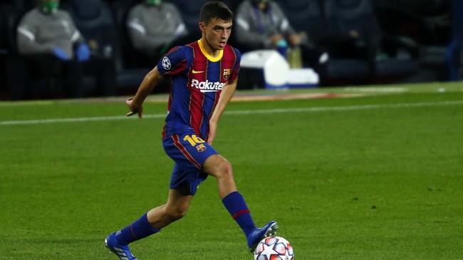 Cerita menarik mengiringi wonderkid Barcelona Pedri usai mencetak gol perdana saat menang 5-1 atas Ferencvaros di Liga Champions.