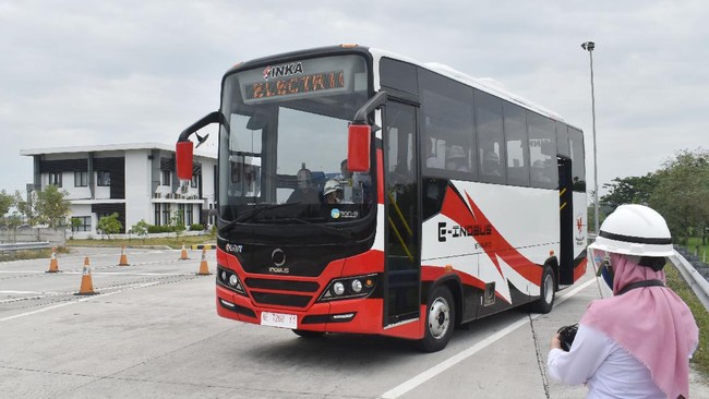 Bus listrik E-Inobus buatan INKA akan digunakan di ajang KTT G20 di Bali pada November 2022.