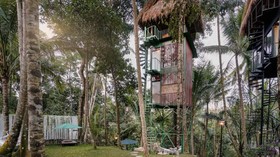 7 Hotel Bergaya Rumah Pohon untuk Staycation