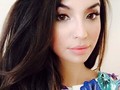 Model Manohara Prihatin Viral Puluhan Anjing Diduga Dijual