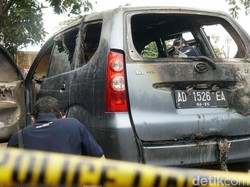 Polisi Ungkap Posisi Mayat Wanita yang Terbakar dalam Mobil di Sukoharjo