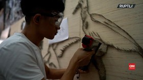 VIDEO: Seni Gambar Dengan Paku Besi