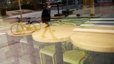FOTO: Belgia Alami 'Tsunami' Virus Corona Belgia dilaporkan tengah menghadapi 'tsunami' infeksi virus corona dan pemerintaha kewalahan.