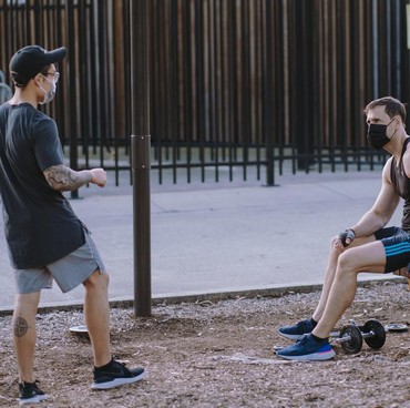 Peneliti Sebut Harus Tetap Jaga Jarak Meski Vaksin Corona Ditemukan