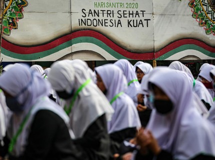 Belajar Tenang, Begini 5 Cara Mencegah Penularan Corona di Pesantren