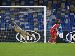 Napoli VS AZ Alkmaar: Il Partenopei Tumbang di Kandang