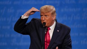 Situs Resmi Kampanye Trump Diretas