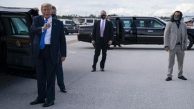 UFC 264: Donald Trump Saksikan Poirier vs McGregor