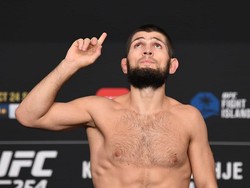 Khabib Nurmagomedov Timbang Badan, Ekspresinya Bikin Bertanya-tanya