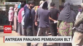 VIDEO: Antrean Panjang Pembagian BLT