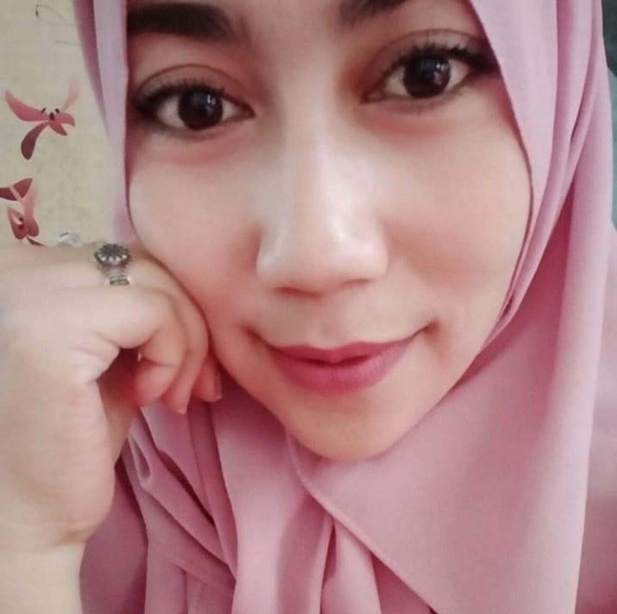 Venti Figianti istri baru Kiwil