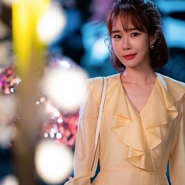 Yoo In Na Bantu Jisoo BLACKPINK Wujudkan Kencan Impian di 'Love On Demand'