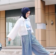 Inspirasi 5 Gaya Outer Lesti Sehari-hari yang Simpel dan Modis