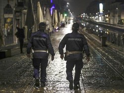 Demo Tolak Pembatasan Jam Malam di Roma Berakhir Ricuh