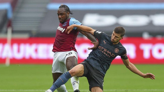 Pertandingan Manchester City vs West Ham United di Stadion Etihad pada pekan ke-26 Liga Inggris jadi duel dua tim terbaik di 2021.