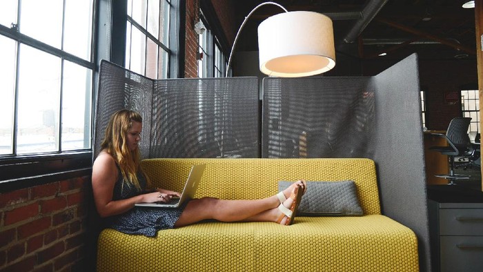 4 Keuntungan yang Kamu Dapatkan Ketika Kuliah Sambil Jalani Freelance Job