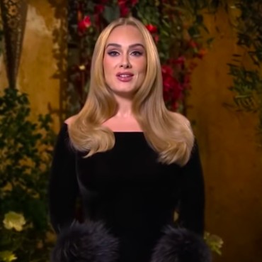 Tampil Lebih Langsing, Adele Tolak Kontrak Rp787 Miliar