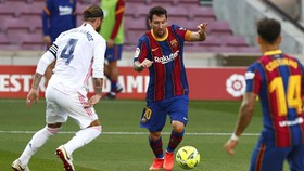 Sergio Ramos Ajak Messi Menginap di Rumah
