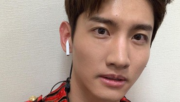Lirik Lagu The Wind is Blowing - Max Changmin