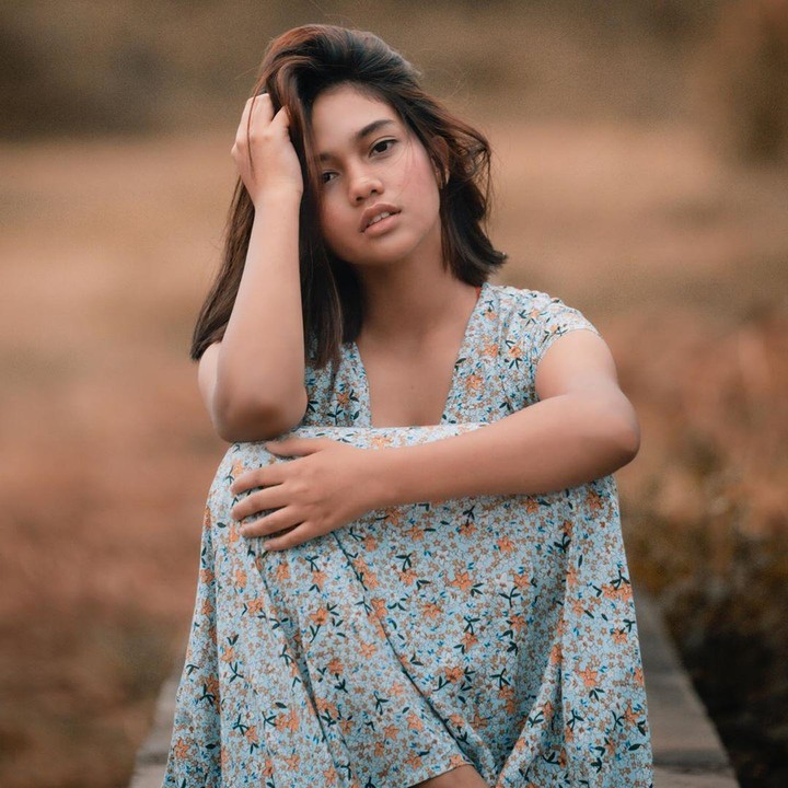 <p>Selain berkuda, ternyata Char juga punya bakat menjadi model ya, Bunda. (Foto: Instagram @charlotteramadhan)</p>