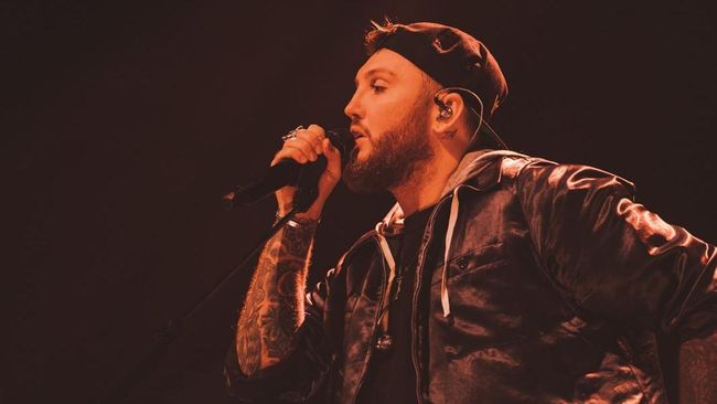 Lirik Lagu September - James Arthur